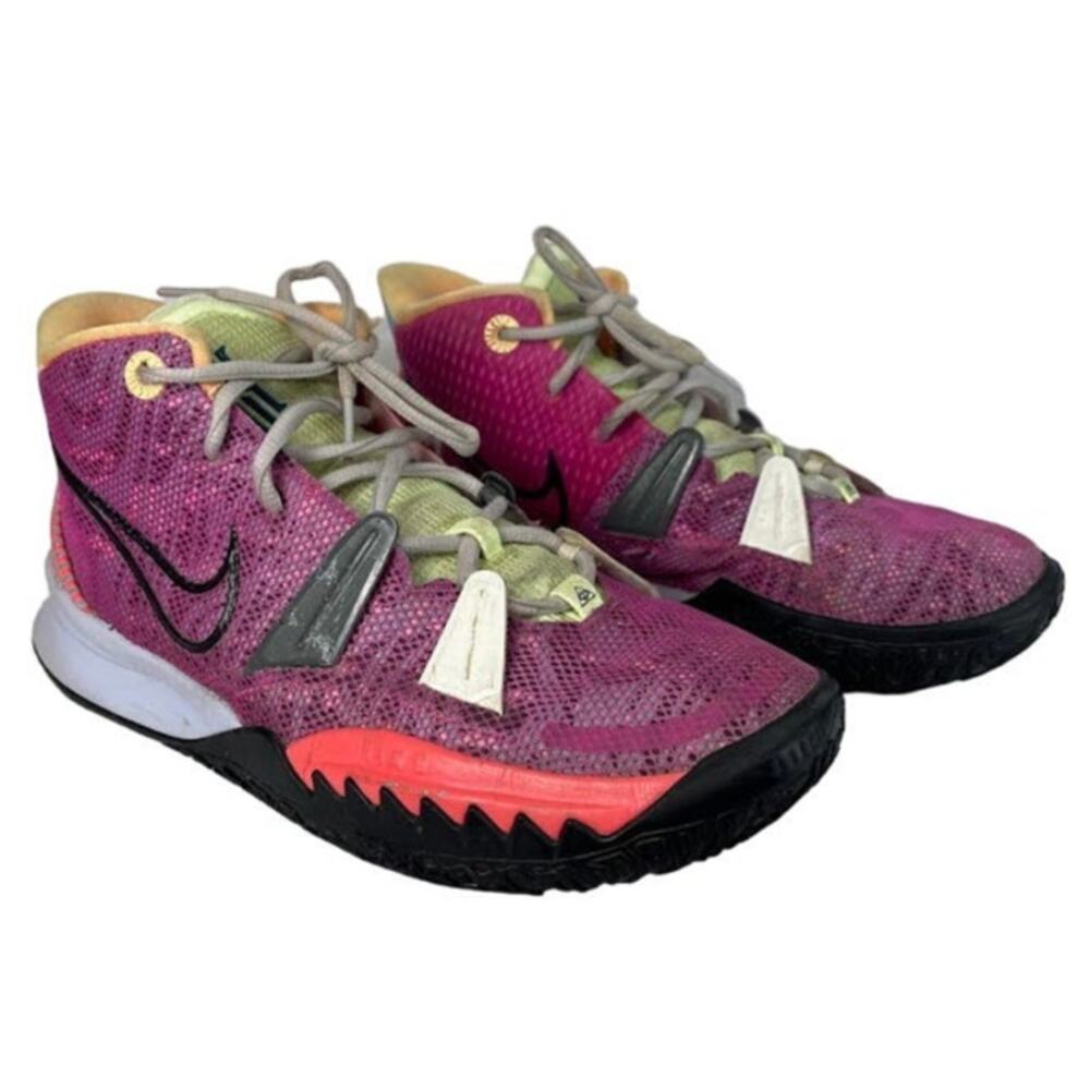 NIKE‎ Pink High Top Sneakers Youth 6.5 Kyrie Air Basketball Fuchsia Gym shoes